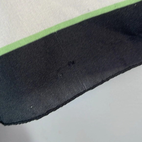 VINTAGE 80’s Valentina Fiore Pink Rose Pattern Print Square Scarf Black Frame - Picture 7 of 9